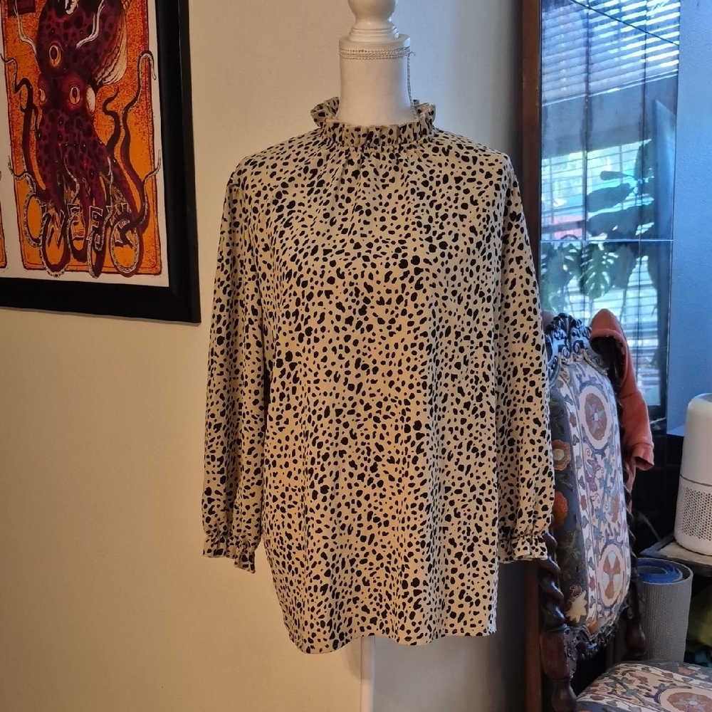 Angashion Long Sleeve Animal Print Blouse